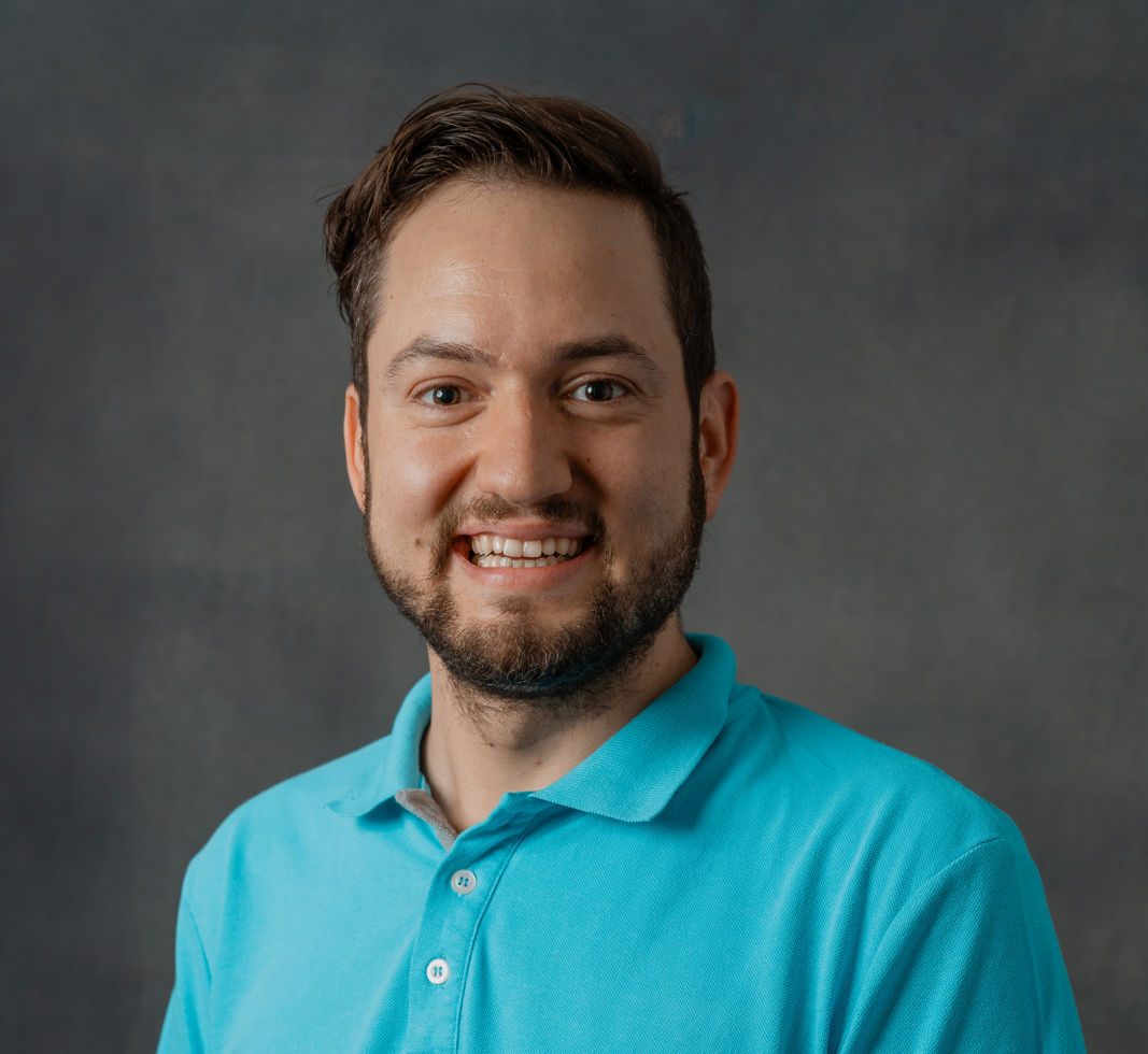 Dr. Alexander Duffek